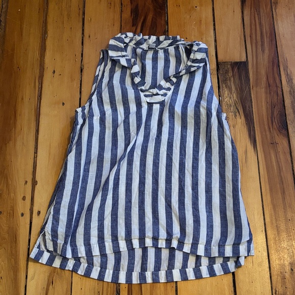crown & ivy Tops - Blue and White Striped Linen Sleeveless Top